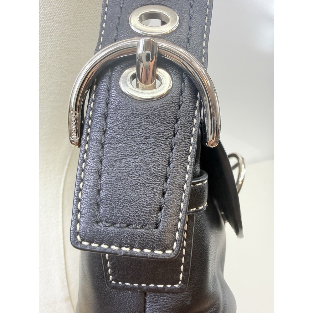 Coach Soho Black Leather Flap Handbag F10910 Silver Buckle Shoulder Bag READ - Picture 5 of 16